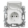 Legrand 764531 Niloe Контакт Шуко с детска защита IP44 бял 