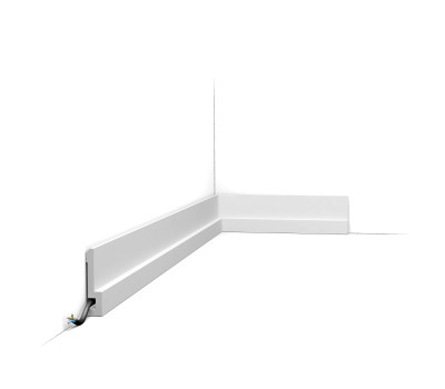 Первази за под ORAC DECOR PX198 U-Steps Skirting